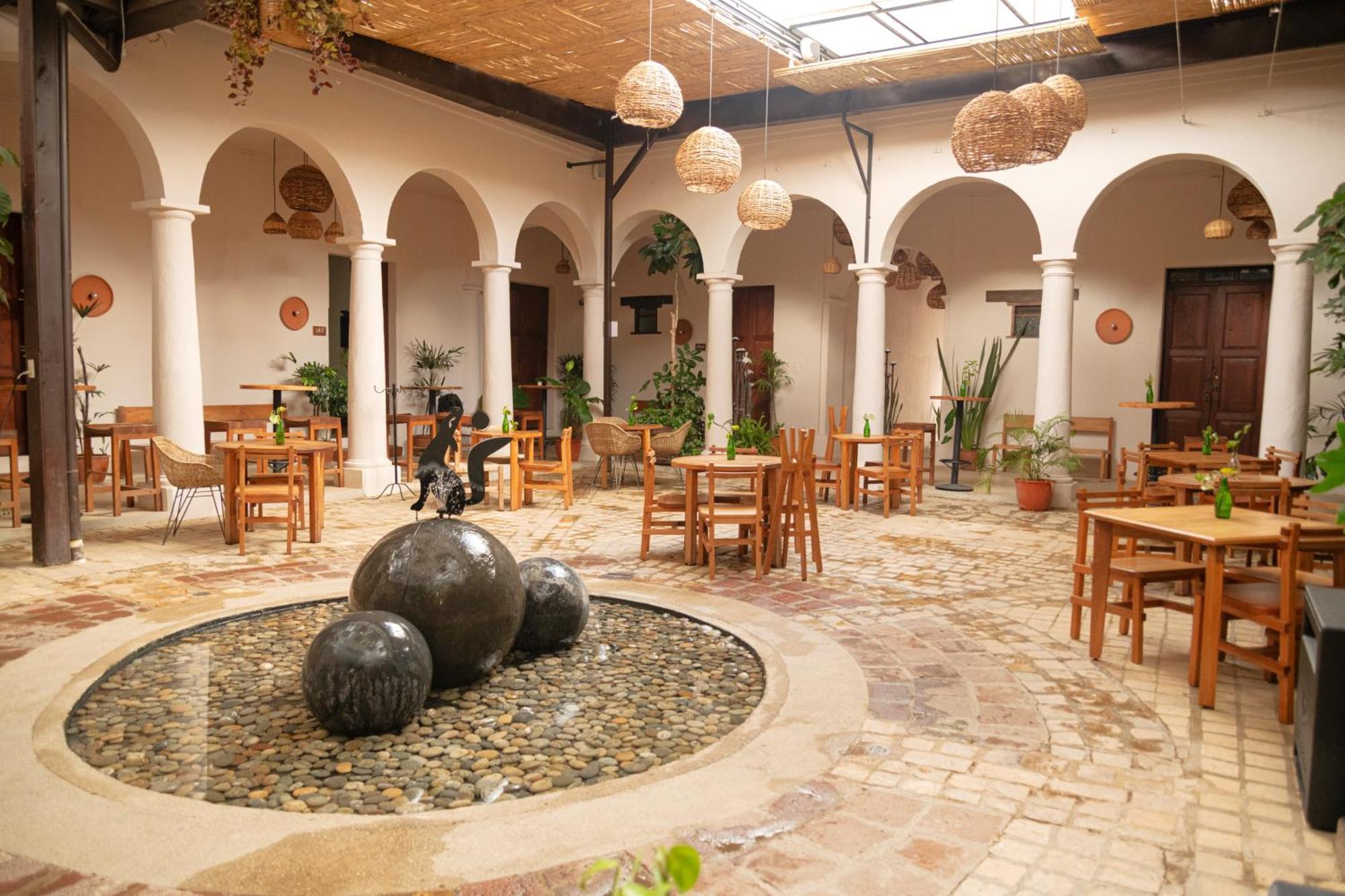 Sereno Hotel San Cristóbal de Las Casas Exteriör bild