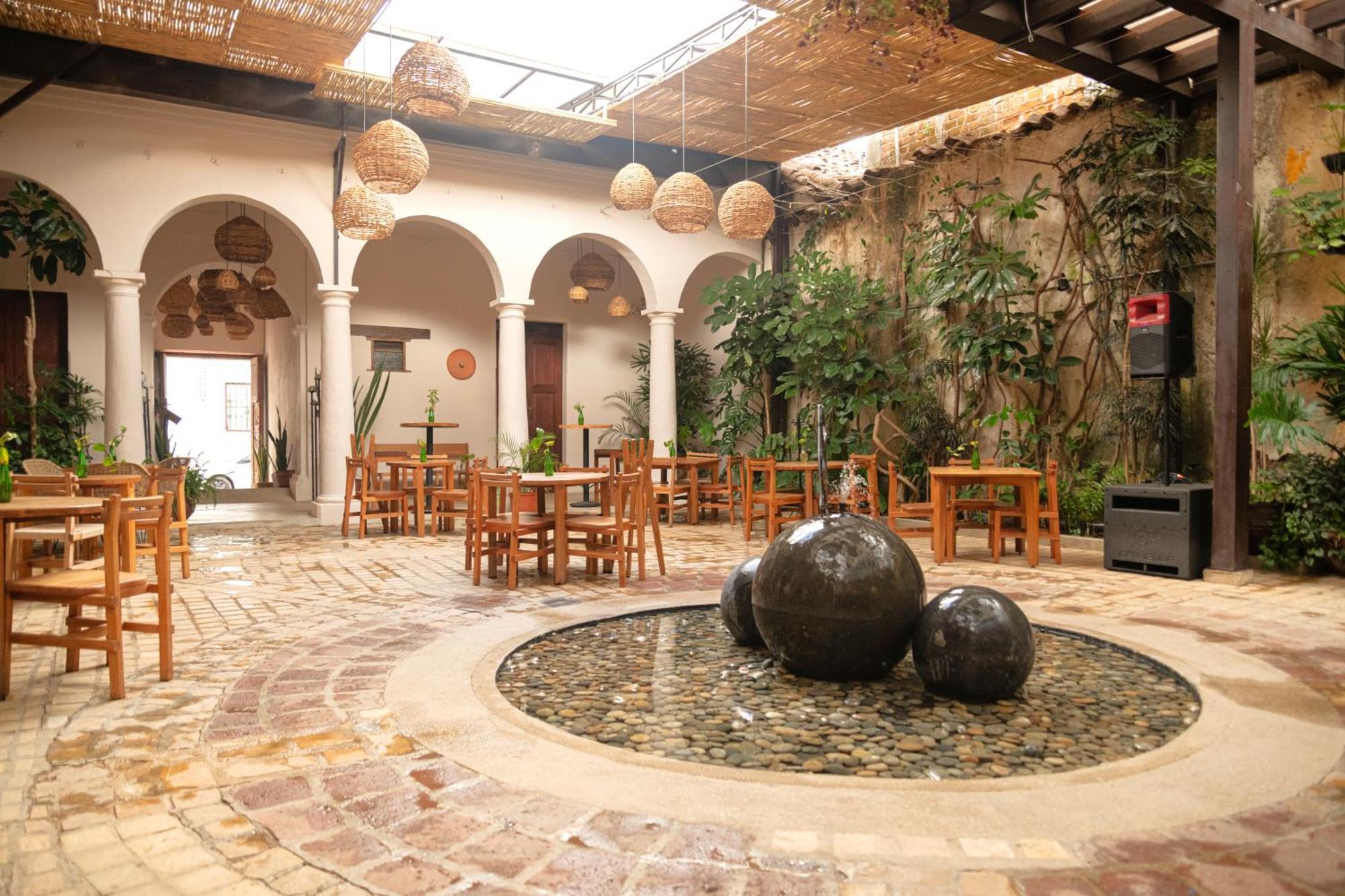 Sereno Hotel San Cristóbal de Las Casas Exteriör bild